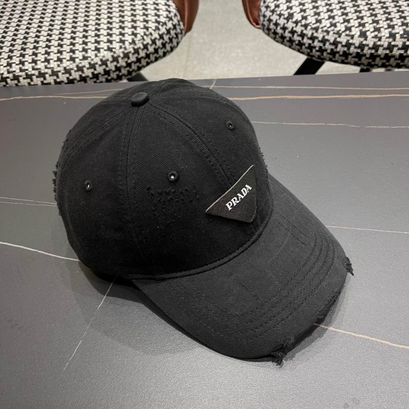 Prada cap (50)